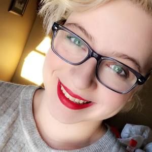 Meet your Posher, Emily